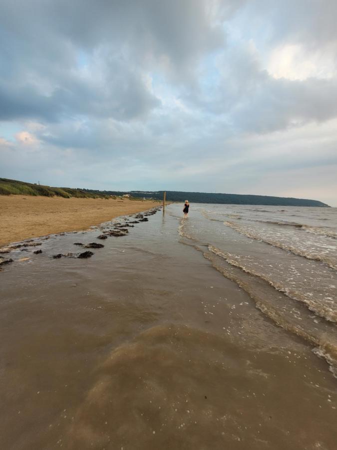 Sandy Retreat Worle Exterior foto